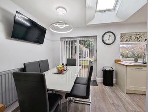 Photo 9- click for photo gallery